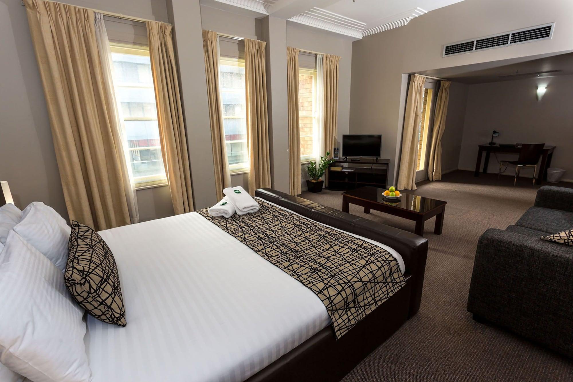 Clarendon Hotel Newcastle Exteriör bild